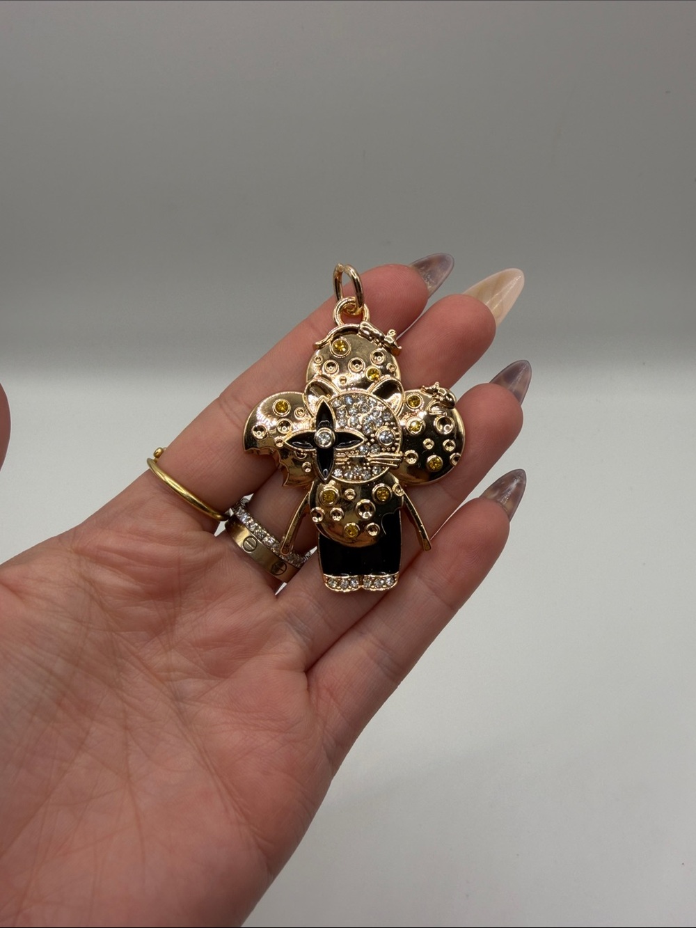 1473. Gold Tone Black & Clear Crystal Vivi Pendant Necklace Charm